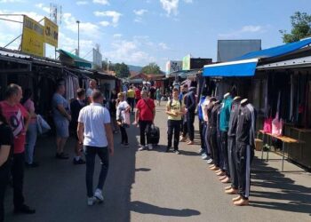 Novi Pazar: Dobra posjeta na Robnoj pijaci, prodavci uglavnom zadovoljni