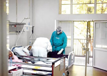 LJEKARI NISU MOGLI DA GA SPASE: PREMINUO MUŠKARAC KOJI JE PRETUKAO MEDICINSKU SESTRU