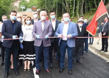 U BIJELOM POLJU PREMIJER CRNE GORE DUŠKO MARKOVIĆ SVEČANO OTVORIO SAOBRAĆAJNICU BISTRICA – PODVRH