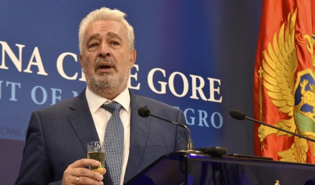 (VIDEO) Krivokapić i “Tamo daleko”, osvještanje prostorija i reakcija URA