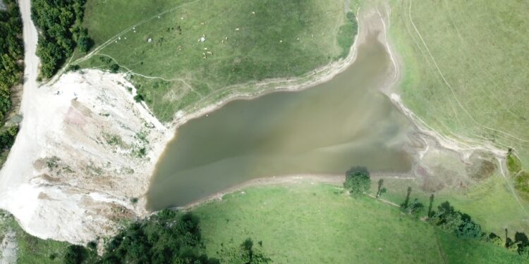 Jezero u Mitrovi (VIDEO)