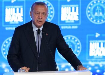Erdogan poručio Macronu: Ne možete nam vi držati lekcije o ljudskosti
