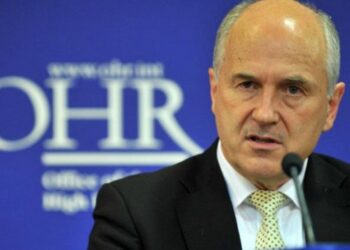 Inzko: Ako se nastavi sa ovakvom situacijom tražit će se upotreba bonskih ovlaštenja