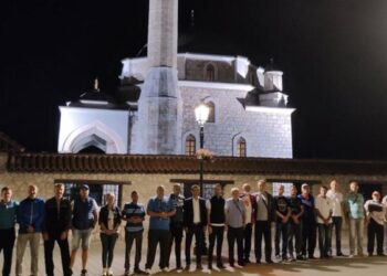 Savjet Muslimanskog naroda Crne Gore : “Abazoviću, ne vjerujemo više ‘Mladićevim čokoladicama’ iz Srebrenice nakon kojih je pobijeno…”