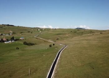 (VIDEO) U Ljeskovi i Naboju asfaltirano 2,3km puteva