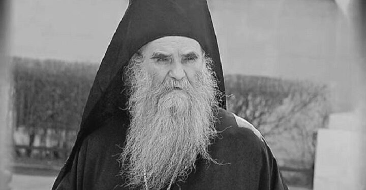 Preminuo mitropolit Amfilohije