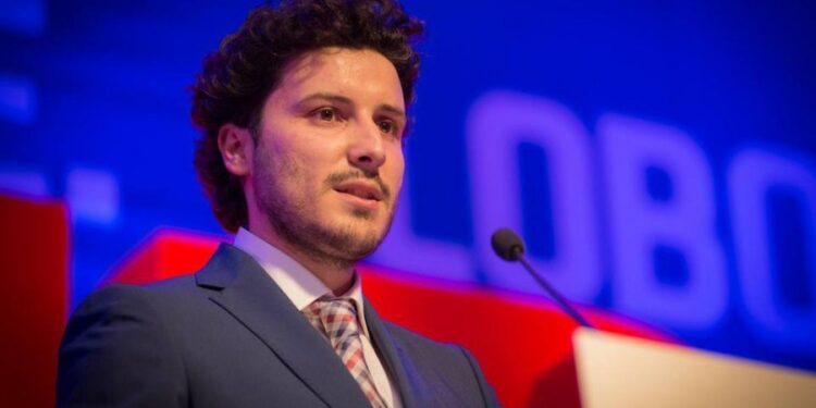 DRAMA U CRNOJ GORI: Zbog jezivih prijetnji Dritanu Abazoviću, policija traži pomoć Interpola