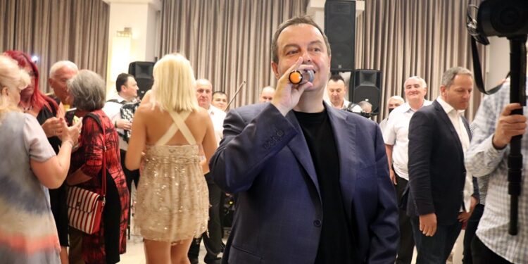 Ko bi rek’o čuda da se dese…