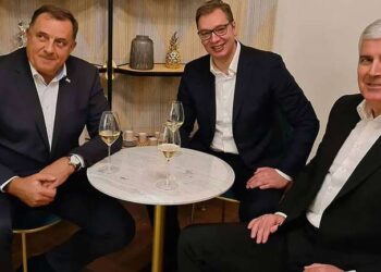 Vučić razgovarao sa Čovićem i Dodikom, bez Bakira Izetbegovića