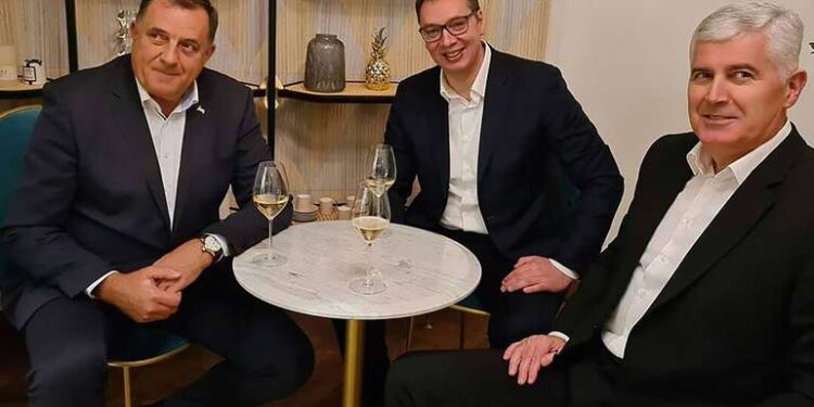 Vučić razgovarao sa Čovićem i Dodikom, bez Bakira Izetbegovića
