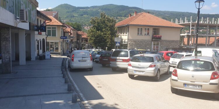 ZAPADNI SANDŽAK: KORONA POTVRĐENA JOŠ KOD 19 LICA