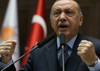 Erdogan: Turska se ni pred kim neće povući, osim pred Allahom!
