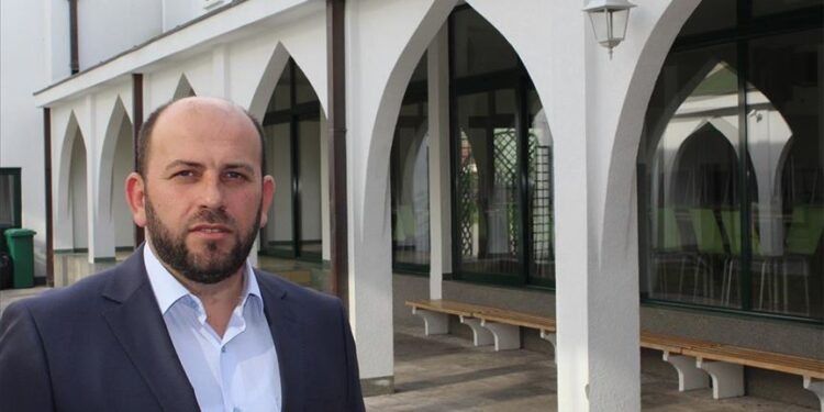 Reis Fejzić osudio karikature o poslaniku Muhammedu: Suočavamo se sa rastom islamofobije