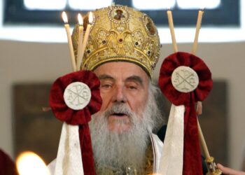Patrijarh Irinej pozitivan na koronu, primljen u beogradsku bolnicu