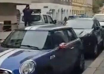 (VIDEO) Skandalozno širenje mržnje prema islamu u Beču