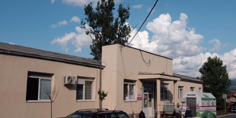 NOVI PAZAR: Još devet hospitalizovanih, dvoje na raspiratorima