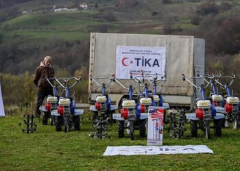 TURSKA AGENCIJA “TIKA” DONIRALA MAŠINE POLJOPRIVREDNICIMA IZ BIJELOG POLJA