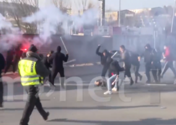(VIDEO) Žestok obračun huligana u Makedoniji pred početak derbija druge lige