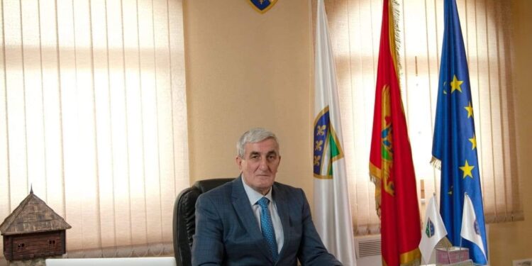 ČESTITKA PREDSJEDNIKA BOŠNJAČKOG VIJEĆA U CRNOJ GORI EJUPA NURKOVIĆA, POVODOM 20.NOVEMBRA DANA SANDŽAKA
