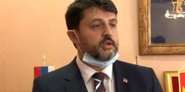 Crna Gora protjeruje ambasadora Srbije!