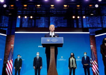 Biden: SAD će voditi svijet, neće se povlačiti iz njega