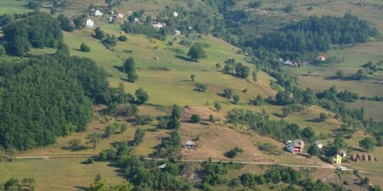 BIJELO POLJE: SOLIDARNOST SA PORODICAMA MULIĆ IZ GODUŠE, DOBROTVORI PRIKUPILI 4.250 €