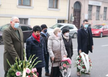 Prije 27 godina agresorska granata ubila je sedmero Sarajlija