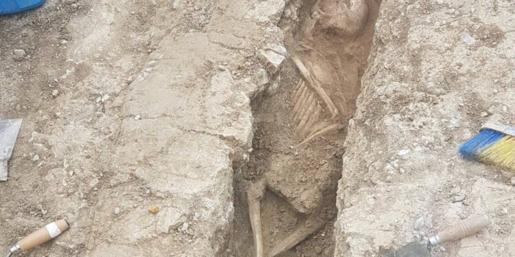 ARHEOLOZI U ŠPANIJI PRONAŠLI DREVNO MUSLIMANSKO GROBLJE SA 400 TIJELA