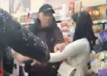 (VIDEO) Crna Gora: Tuča u marketu, žene se posvađale, letjeli i tetrapaci sa mlijekom