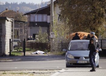 BiH: Muškarca ubacili u vozilo, pitali za koga je glasao pa mu izbili dva zuba