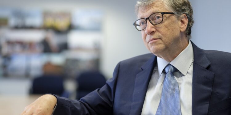 “Ljudi će ostati uplašeni”, Gejts predviđa ovih 6 promjena u post-korona svijetu