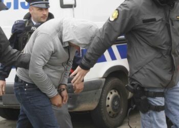 ŠEST GODINA DRŽAO MAJČIN LEŠ U STANU, DA BI PODIZAO NJENU PENZIJU
