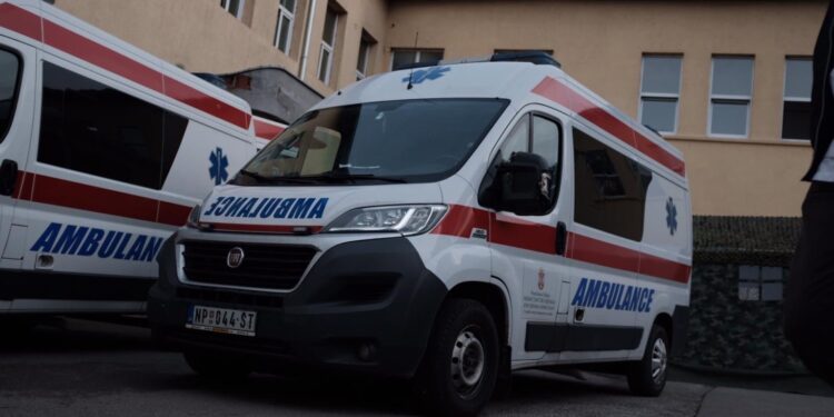 NOVI PAZAR: Još 11 hospitalizovanih, preminuo pacijent iz Sjenice