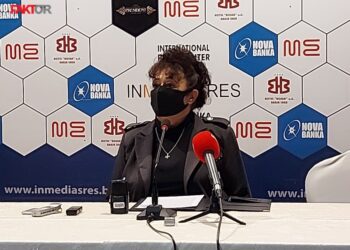 Karadžićeva kćerka spašava Dodika: Tabla sa Radovanovim imenom treba biti uklonjena!
