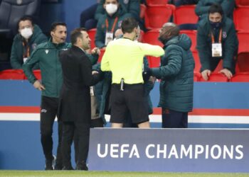 Skandal u LŠ-a: Igrači PSG-a i Bašakšehira napustili teren zbog sudije rasiste