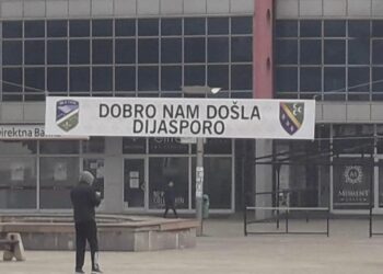 Tutin raširenih ruku i punog srca dočekuje svoju dijasporu
