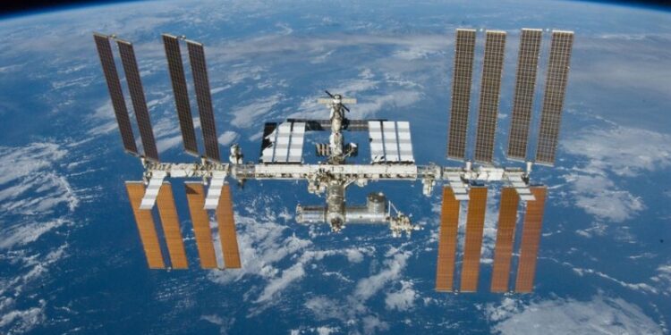 Drama na Međunarodnoj svemirskoj stanici: Astronautima curi vazduh, ne mogu da nađu rupu