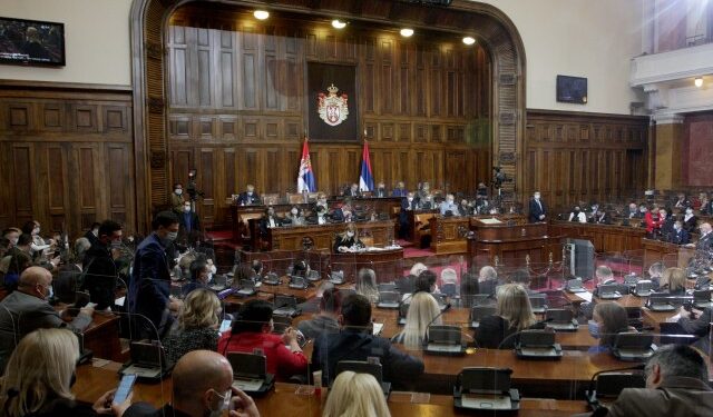 Poslanici počeli sjednicu o Izvještaju Evropske komisije; Stigla i premijerka