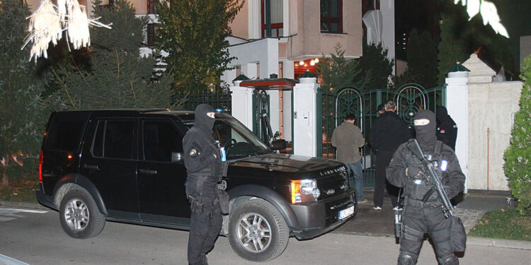 UHAPŠENA KRUPNA ZVJERKA: Pao diler, evo koliko je DROGE zaplijenjeno… (foto)