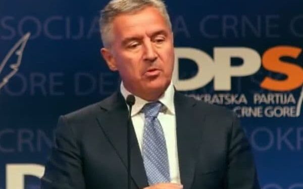 Đukanović: Želimo Crnu Goru u kojoj nećemo po srednjevjekovnom modelu iz crkve upravljati državom