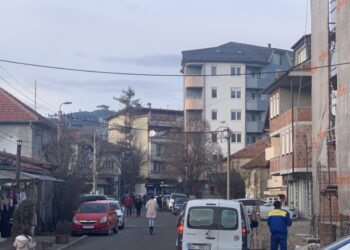 Druga Gradska mjesna zajednica poziva vozače da automobile ne parkiraju po ulicama i trotoarima