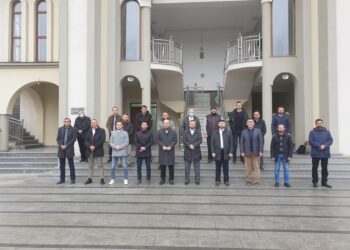 (FOTO) MEDŽLIS IZ-E TUTIN POSJETILA VISOKA DELEGACIJA MEŠIHATA IZ-E SANDŽAKA