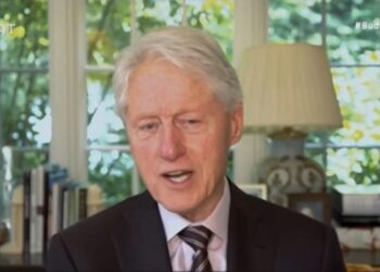 CLINTON O DEJTONU: NIKADA NE ZABORAVITE TO VELIKO DOSTIGNUĆE, DOK SE SUOČAVATE SA DANAŠNJIM I BUDUĆIM IZAZOVIMA
