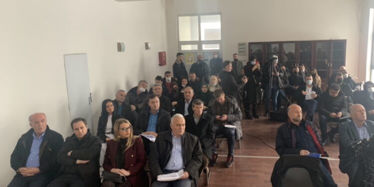 U skupštinskoj sali Doma kulture u 11 sati započela je peta redovna sjednica Skupštine opštine Tutin