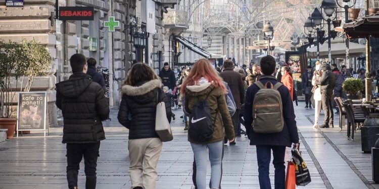 VIŠE OD 50 MRTVIH, REKORDAN BROJ PACIJENATA NA RESPIRATORIMA: Najnoviji podaci o koroni u Srbiji!