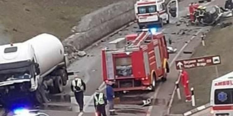 JEZIVA NESREĆA U SRBIJI: U direktnom sudaru stradale DVIJE OSOBE …
