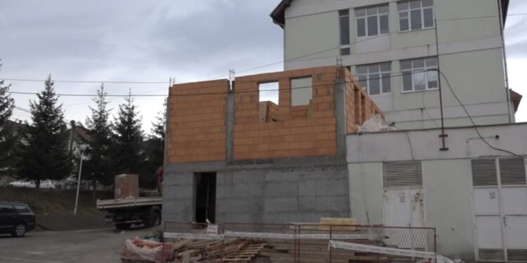 (VIDEO) Dijagnostički centar u Tutinu užurbano se gradi