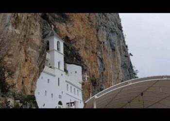 OGLASILA SE CRKVENA ZVONA U CRNOJ GORI: Slavi se izbor nove Vlade i izražava zahvalnost pokojnom Amfilohiju