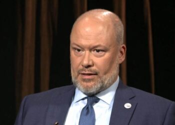 Američki stručnjak za Balkan Paul McCarthy: “Džaferović i Komšić trebali su se sastati i suprotstaviti Lavrovu zbog napada”