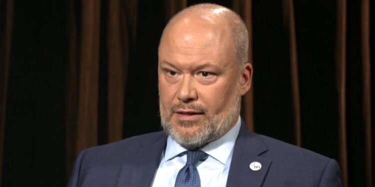 Američki stručnjak za Balkan Paul McCarthy: “Džaferović i Komšić trebali su se sastati i suprotstaviti Lavrovu zbog napada”